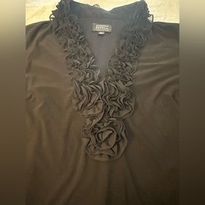 ADRIANNA PAPELL Evening Essentials top.